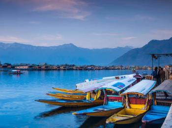 Dal Lake Jammu & Kashmir