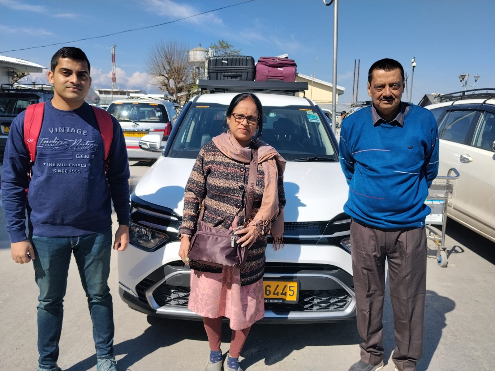 Our Happy Customer Mr Sayantan Nayak & Family at Kashmir