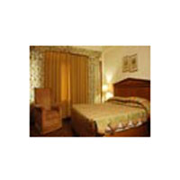Hotel Classic The Mall Package