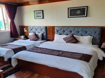 Triple Bed