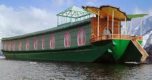 Wonder of Kashmir Houseboat Tour