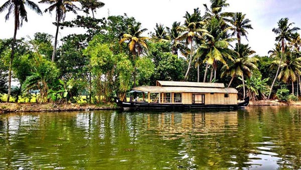 Cochin Kovalam Tour 4N/5D Package