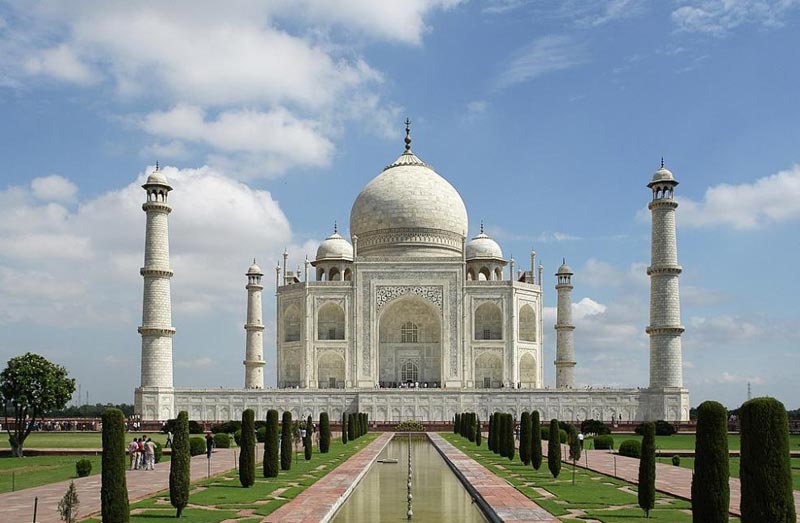 2 Days Taj Mahal Trip from Mumbai Package