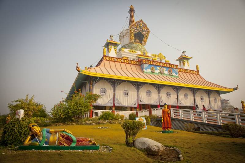 11 Days Buddhist Circuit with Taj Tour