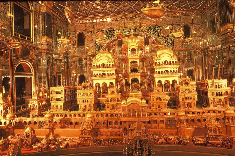 Sacred Triangle: Varanasi - Allahabad - Ayodhya Tour