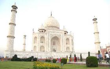 Classic Taj Mahal Tour Package