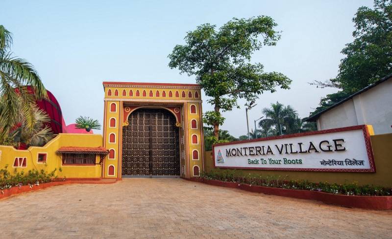 Monteria Village