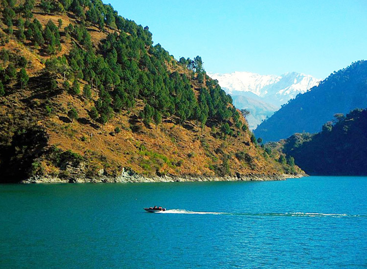 Thrilling Dharmshala Dalhousie 06 Days tour