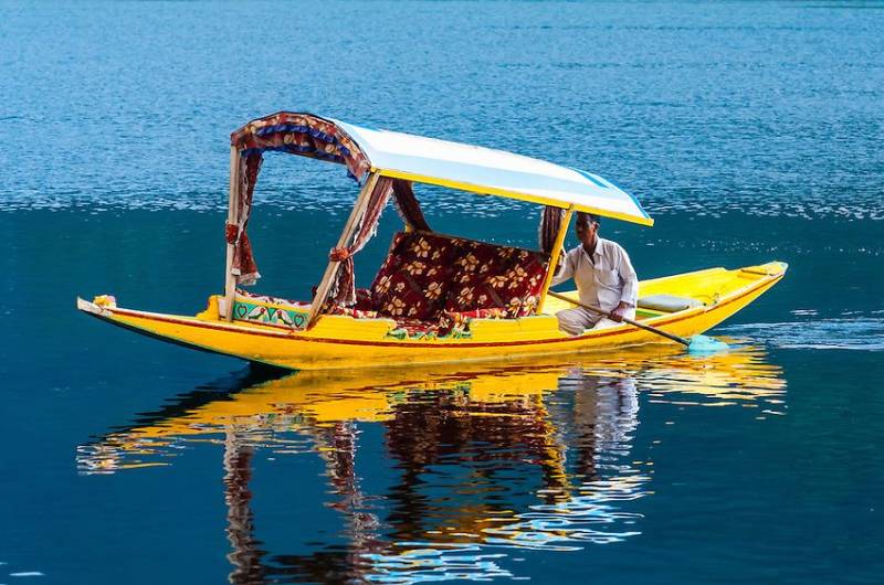 Srinagar Tour Package Itinerary 2 Nights - 3 Days