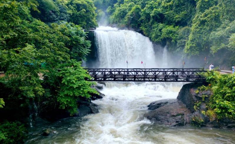 Shillong Tour Package 4N - 5D