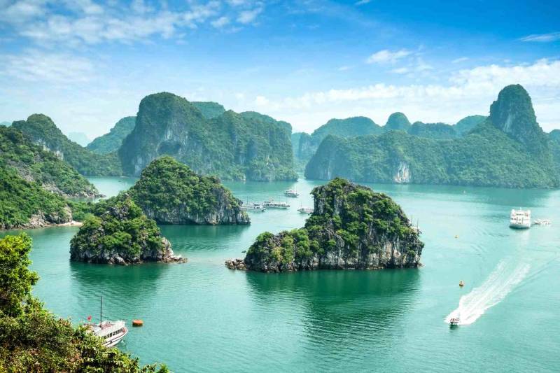 Hanoi - Ninh Binh - Halong Bay 4 Days 3 Nights Tour