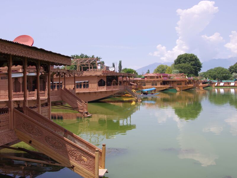 Kashmir Tour Packages 7 Days - 6 Nights