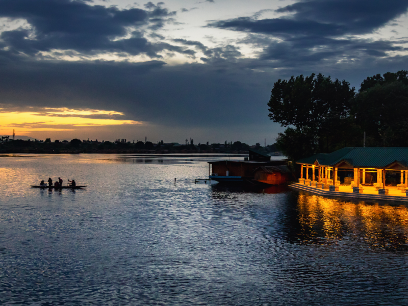 Romantic Kashmir Escape 6 Days - 5 Nights Tour