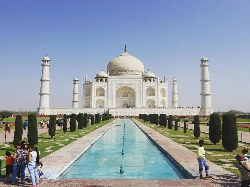 Agra Tour Package 2D 1N