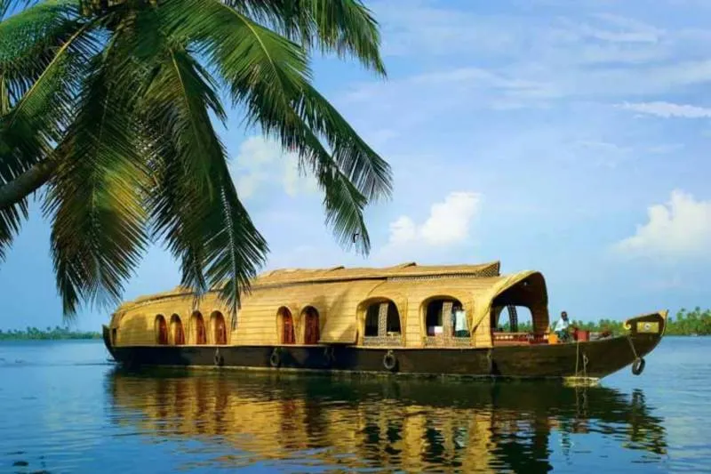 11 Days Keralan Odyssey Tour Package