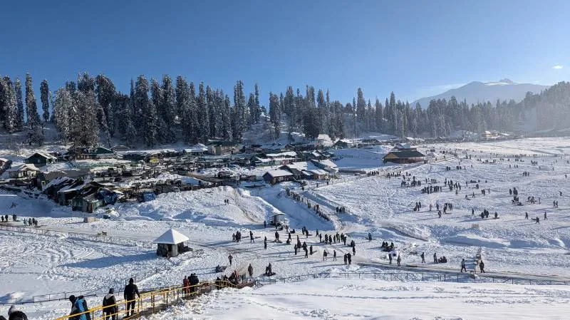 6 Days - 5 Nights Kashmir Package
