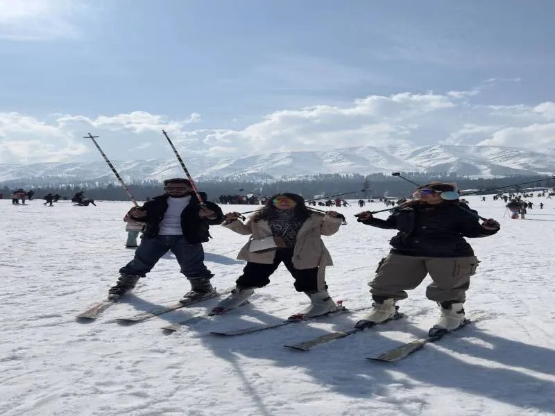 7 Days - 6 Nights Complete Kashmir Package