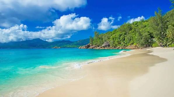 6 Night - 7 Days Signature Seychelles Deluxe Tour