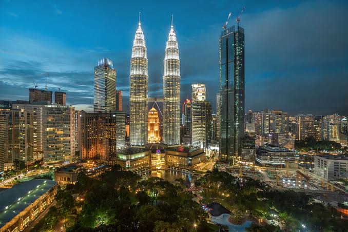 3 Night - 4 Days Unbeatable Malaysia Tour