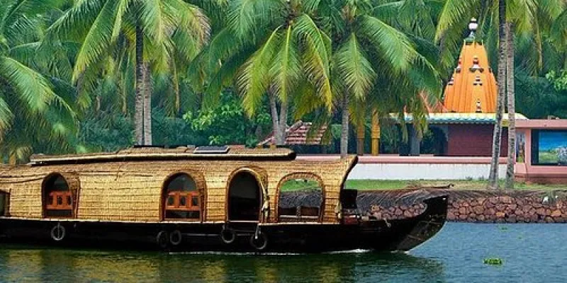 6 Nights - 7 Days Kerala Tour Package