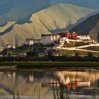 India, Nepal & Tibet Tour India, Nepal & Tibet Tour
