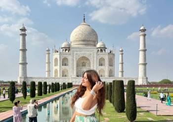 Golden Triangle Tour With Temples Khajuraho And Varanasi