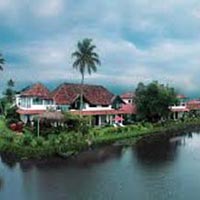 Kerala Backwater Tours