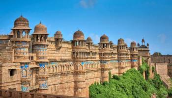 Khajuraho - Varanasi Tour