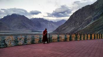 Ladakh Honeymoon Tour 4 Days