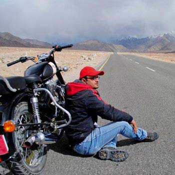 Motorbike Trip to Ladakh 10 Days Tour