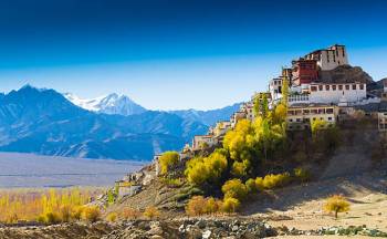 Amazing Ladakh 7 Night 8 Days