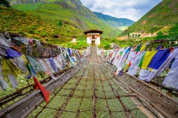 BHUTAN Tour 8 NIGHT 9 DAYS