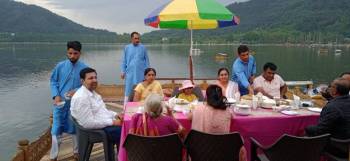4 Nights 5 Days (Special Winter Offer-Kashmir Packages)