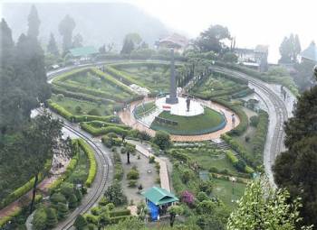The Spectacular Dello Hills (darjeeling 2n - Kalimpong 1n - Gangtok 2n)