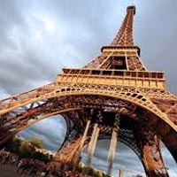 Paris With Disneyland Tour