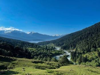 Kashmir Bliss  – 5 Nights / 6 Days