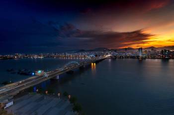 Premium Vietnam Tour Package