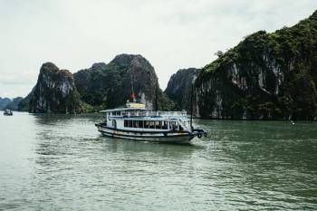 Premium Vietnam Tour Package