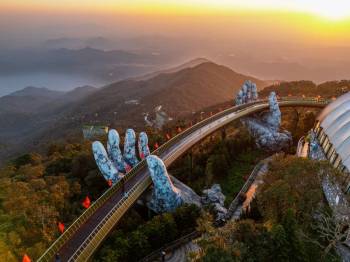 Premium Vietnam Tour Package