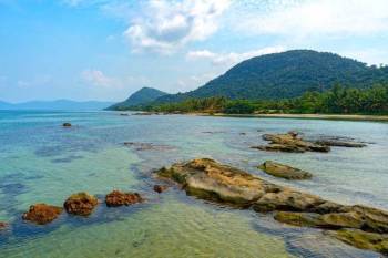 4 Nights 5 Days Phu Quoc Tour Package | Beaches, Island Hopping & Sightseeing