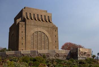 South Africa 12 Days / 11 Nights Cape Town - Garden Route - Knysna - Kruger Safari - Johanne