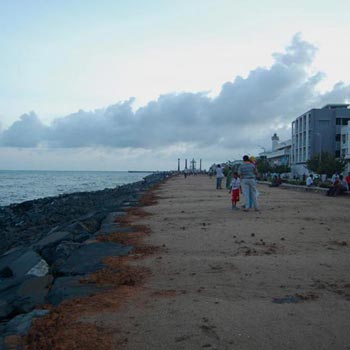 Pondicherry Beach Tour