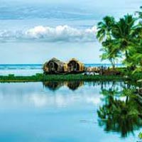 Kerala with Treehouse Stay Tour