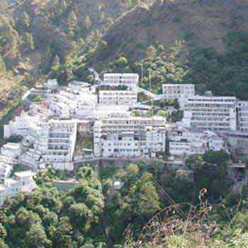 Vaishno Devi Tour with Patnitop