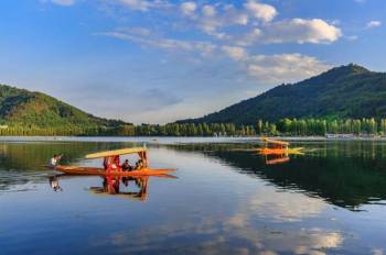 Kashmir Package 6 Nights - 7 Days