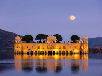 2 Days Private Overnight Jaipur Tour from Delhi – Royal Pink City Escape