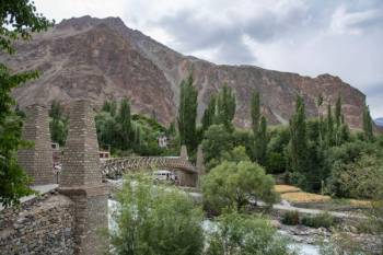 Private Luxury Ladakh Tour – 7 Days / 6 Nights