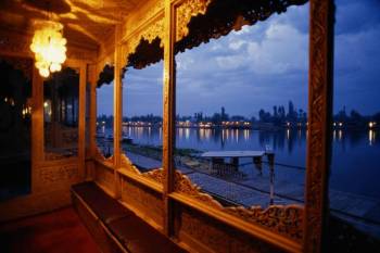 Private Luxury Kashmir Tour – Paradise on Earth 7 Night 8Days