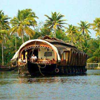 Alleppey Houseboat Trip Tour
