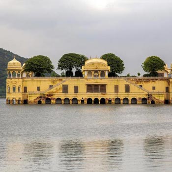 Jaipur Udaipur And Mount Abu Tour Package